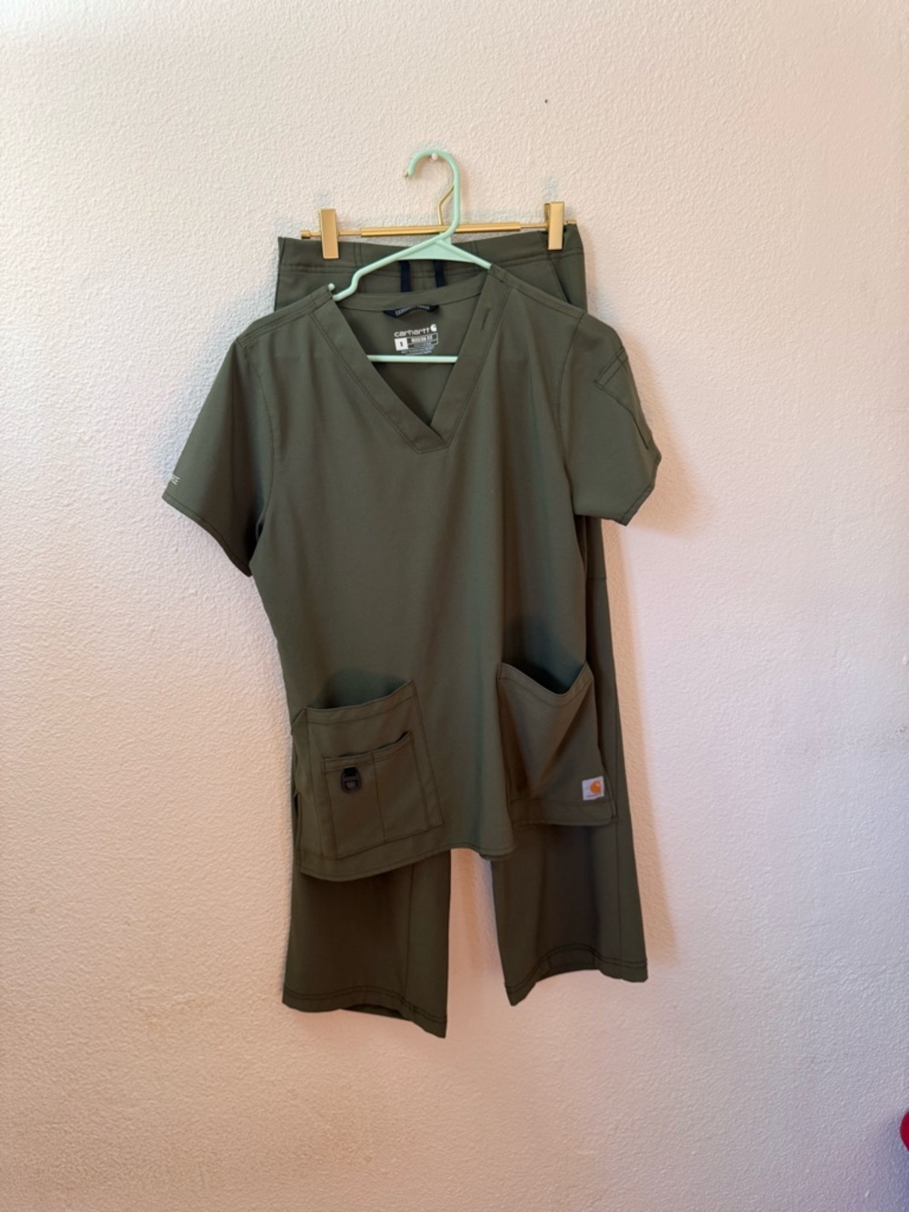 Carhartt Olive Green Utility Scrub Set Size Small Straight Leg